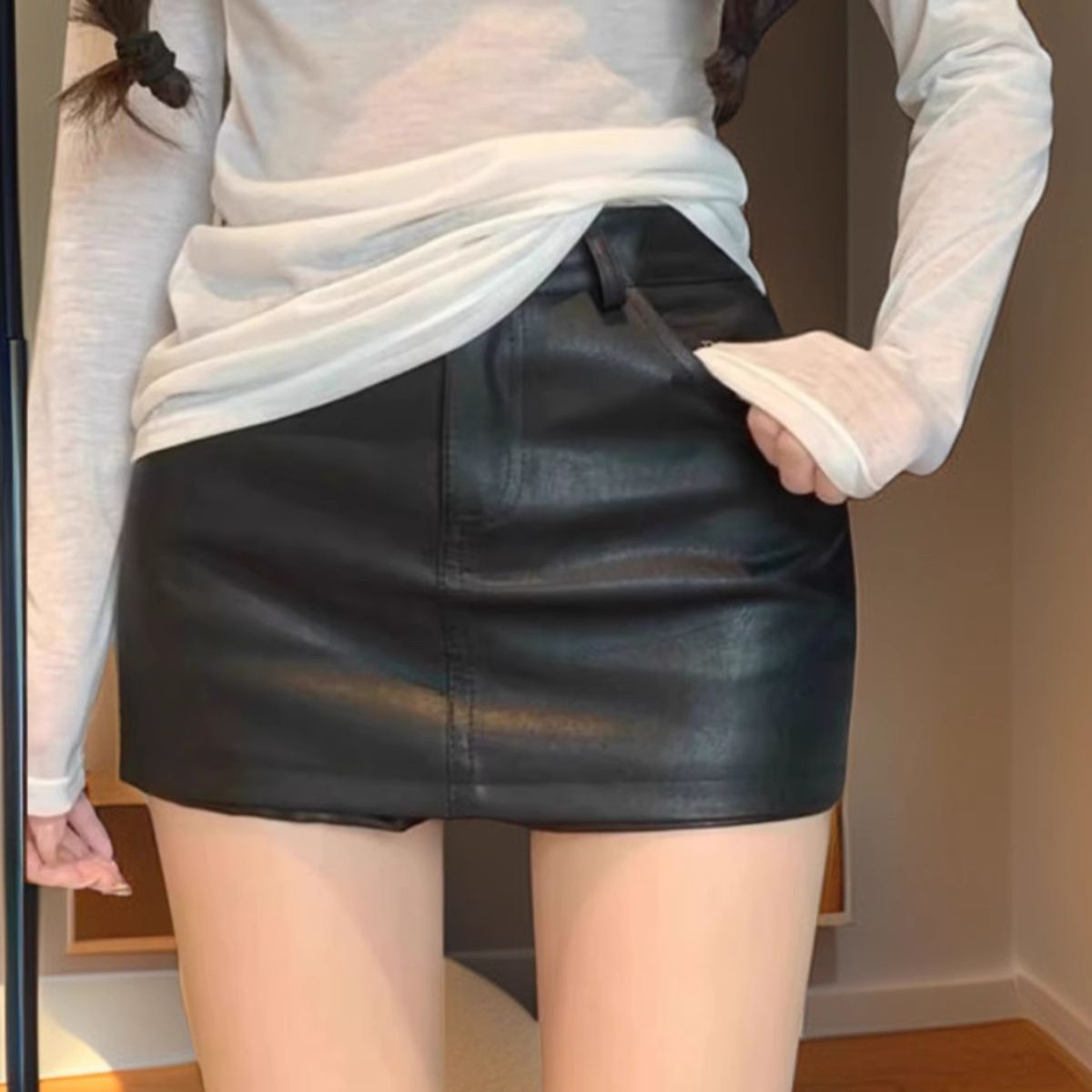 Black Small Leather Skirt Hip Skirt Women's Spring and Autumn High Waist Slim A- Line Skirt Small Spice Girl One-Step Skirt