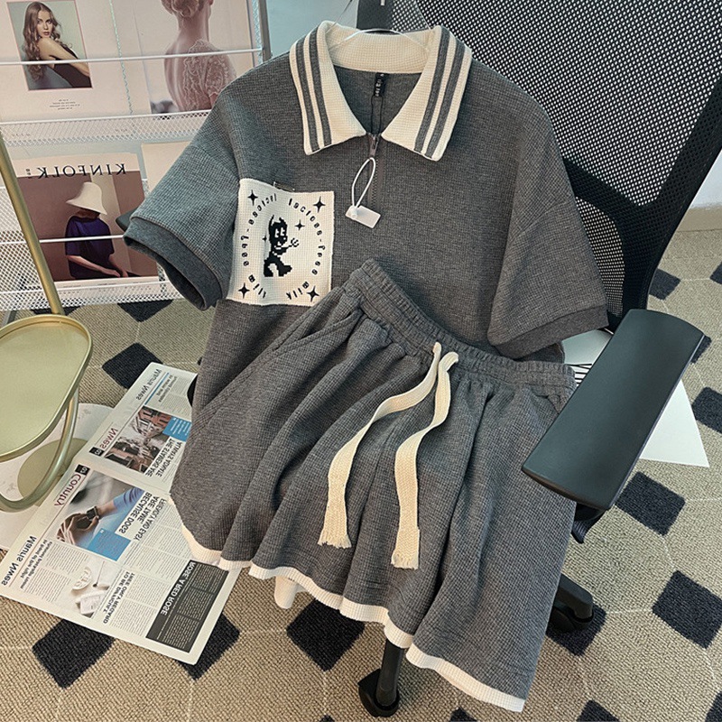 High-end fashion suit age-reducing Tea Series wear match small online celebrity 2023 Summer new style fried street two-piece set for women