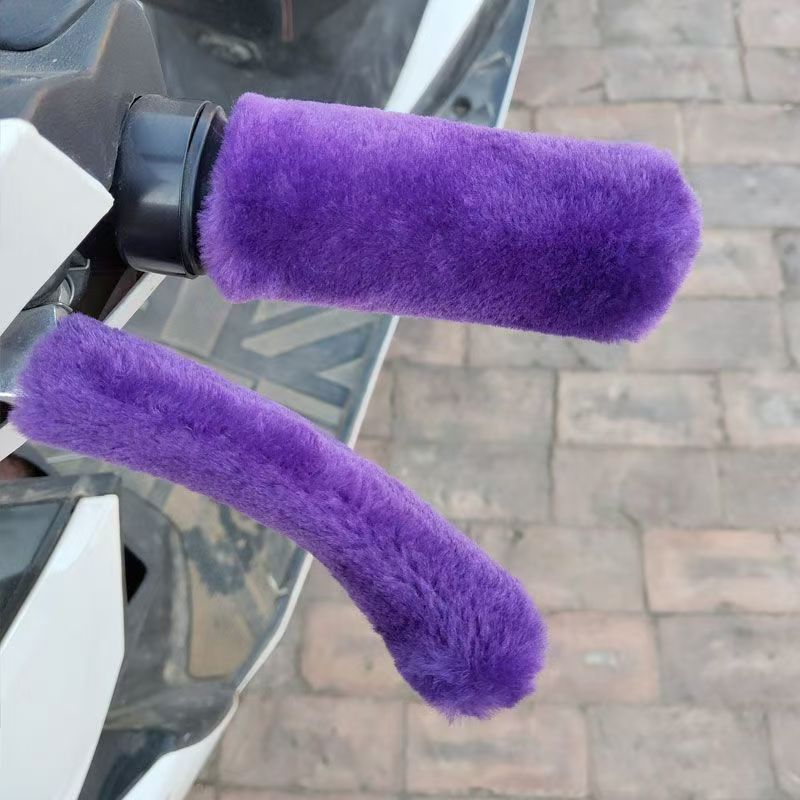 Picture of 2023 autumn and winter new warm motorcycle handle cover non-slip wear-resistant bicycle electric car pedal Universal handle cover