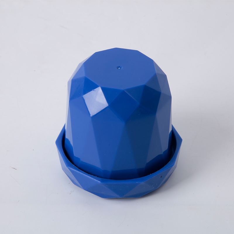 Picture of Factory spot plastic diamond color Cup new with base Dice Cup diamond surface swing Cup bar KTV Entertainment