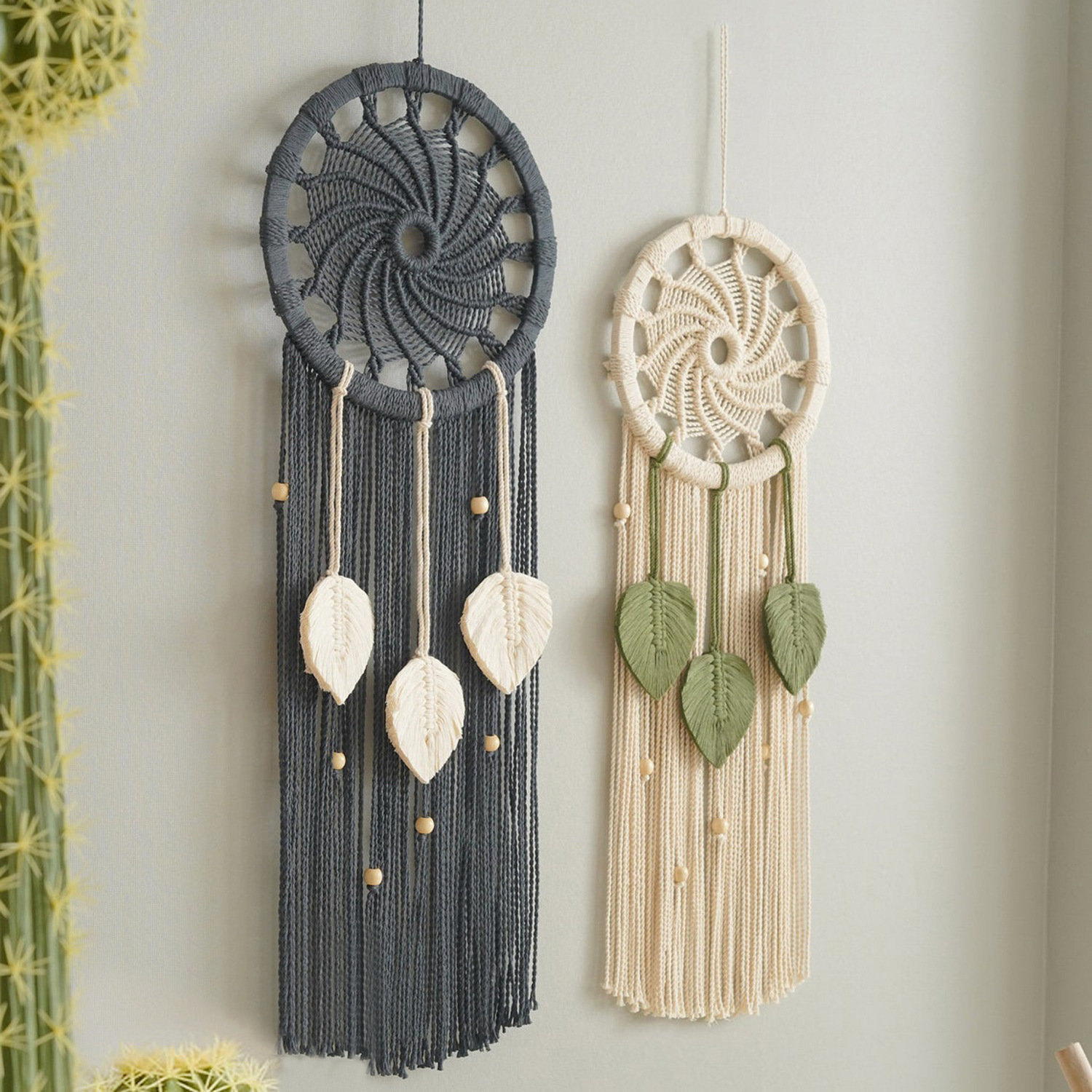 Picture of Nordic leaves dream catcher hand-woven tapestry creative round background wall decoration B & B home wall hanging foreign trade