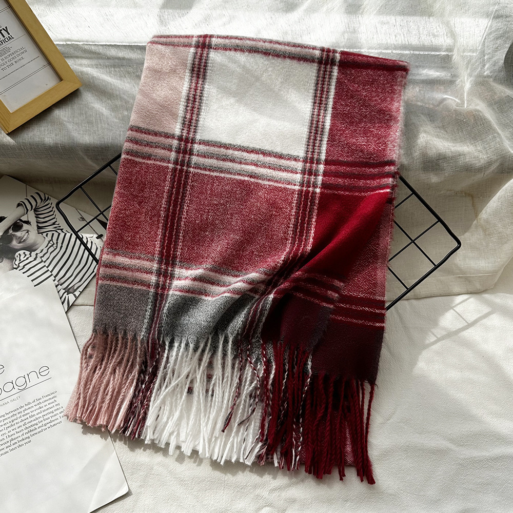 Picture of New Black and White Plaid Scarf Women's Korean Style Winter Warm All-match Imitation Cashmere Scarf Shawl High-end Couple Scarf