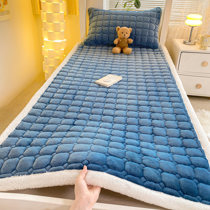 Picture of New thick milk velvet mattress student dormitory single mattress cotton bed mattress tatami warm cushion wholesale