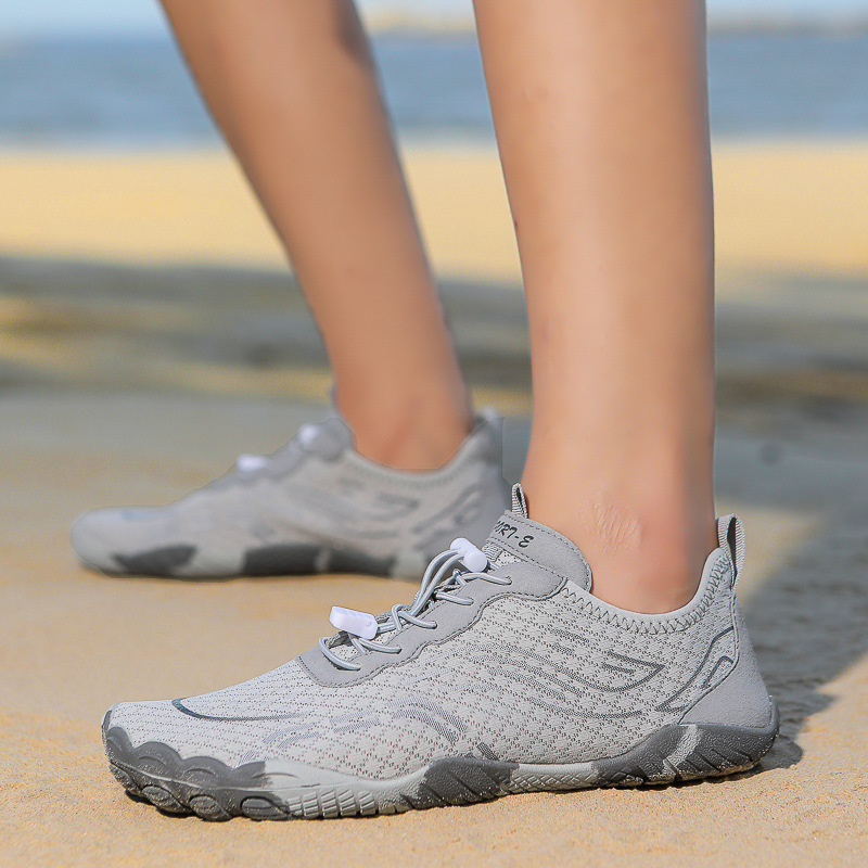 Picture of Cross-Border New River Tracing Shoes for Couples, Outdoor Swimming and Wading Shoes, Quick-Drying Breathable Beach Shoes, Hiking and Mountaineering Five-Finger Shoes