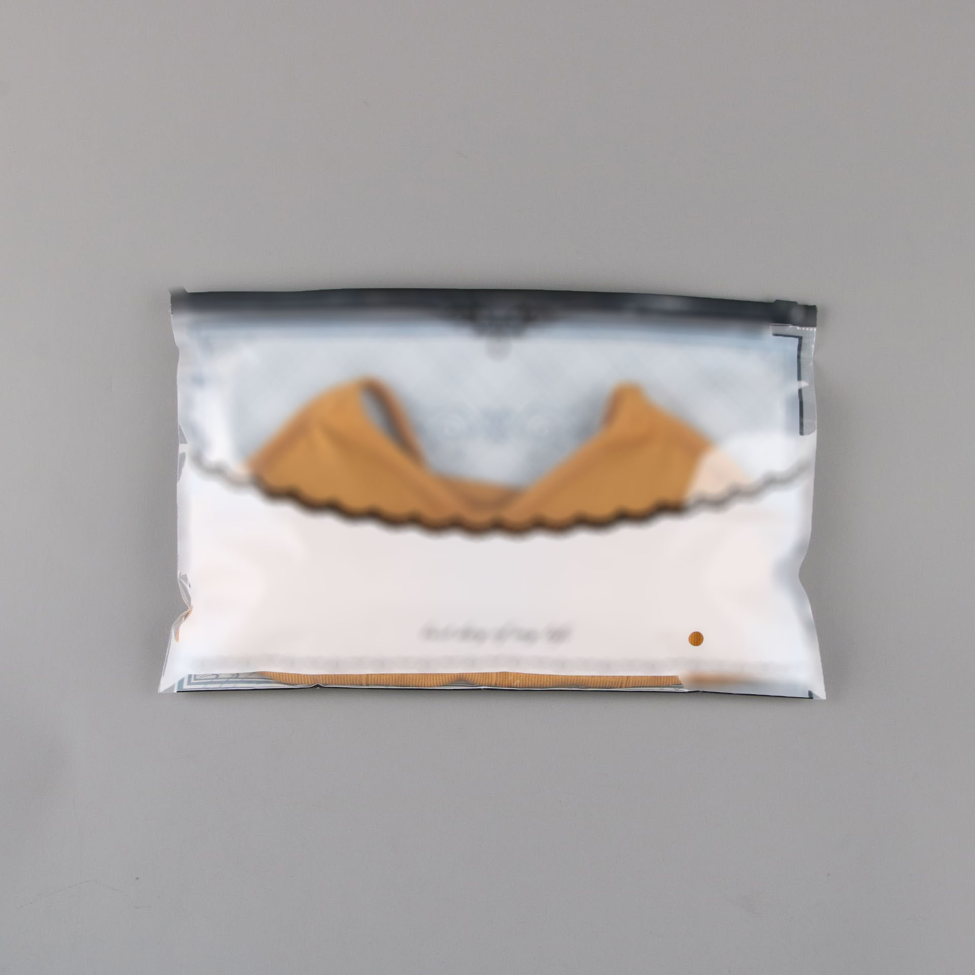 Picture of Clothing zipper bag bra underwear bag yoga clothes packaging bag wholesale plastic Ziplock bag frosted transparent in stock