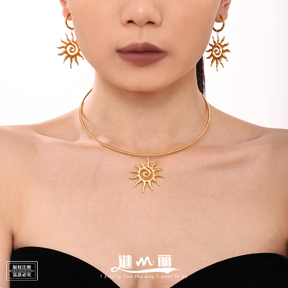European and American Cross-border Spiral Sun Pendant Necklace INS Style Fashion Earrings Light Luxury Titanium Steel Plated 18k Gold Jewelry