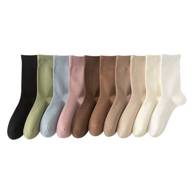 Picture of Socks Women's Mid-Calf Ins Trendy Versatile Confinement Socks Pure Color Autumn and Winter Retro Style Pile Socks White Socks Long Socks