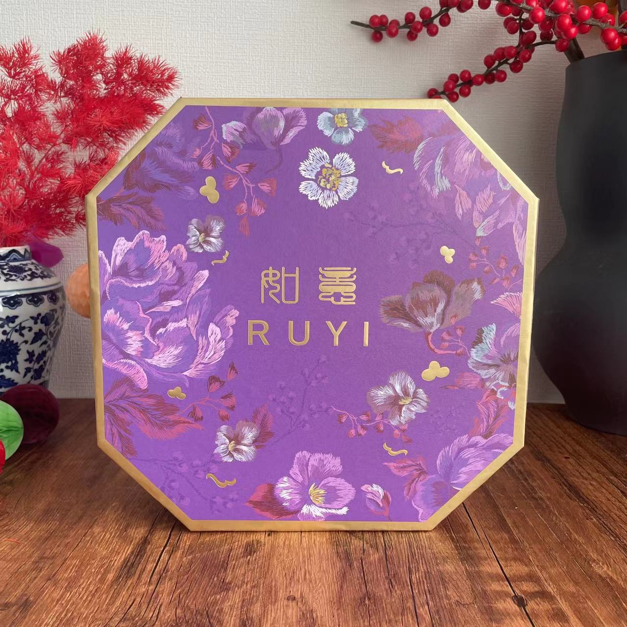 Picture of High-End Dragon Year New Model New Year's Eve Flower Premium Octagonal Box Fortune Bucket Housewarming Gift Chinese Style Embroidered Gift Box with Flowers