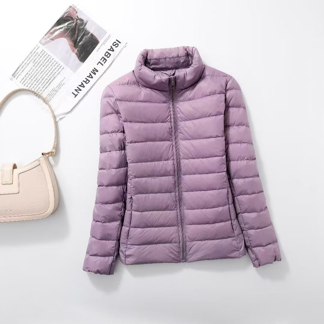 Picture of Women's down Jacket 2025 New Short Style Lightweight Thickened Warm Slim Fit Korean Style White Duck down Fashion Coat Wholesale