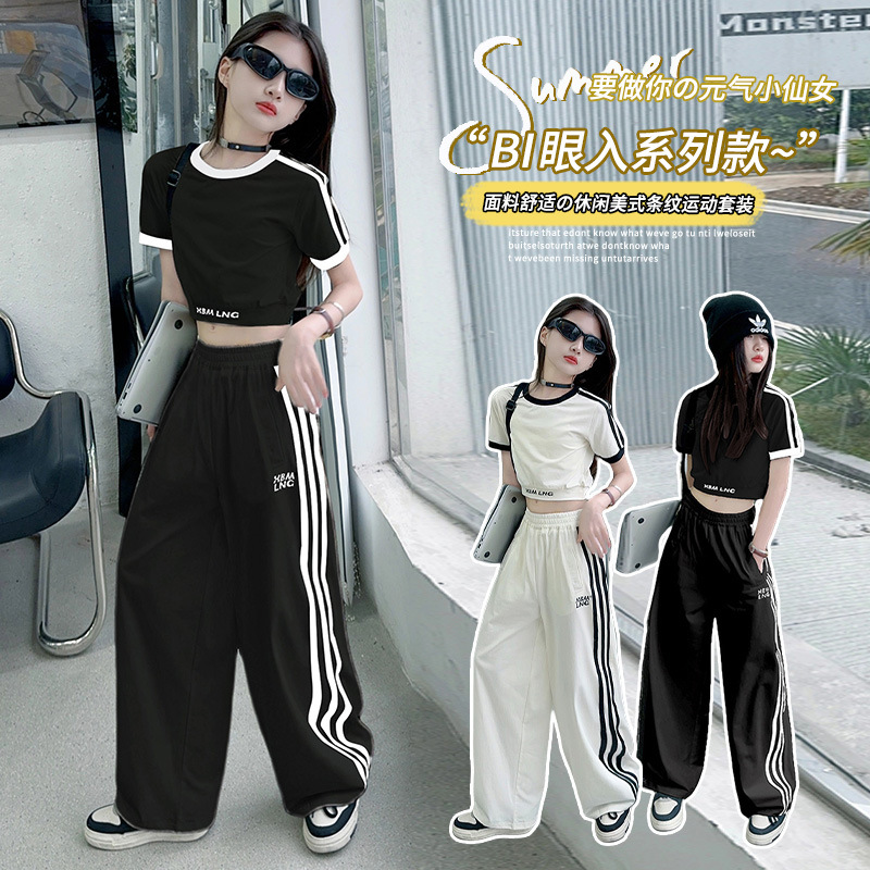 Girls' suit Summer 2025 New Children's Navel-exposed T-shirt Wide-leg Pants Casual Sportswear Two-piece Set