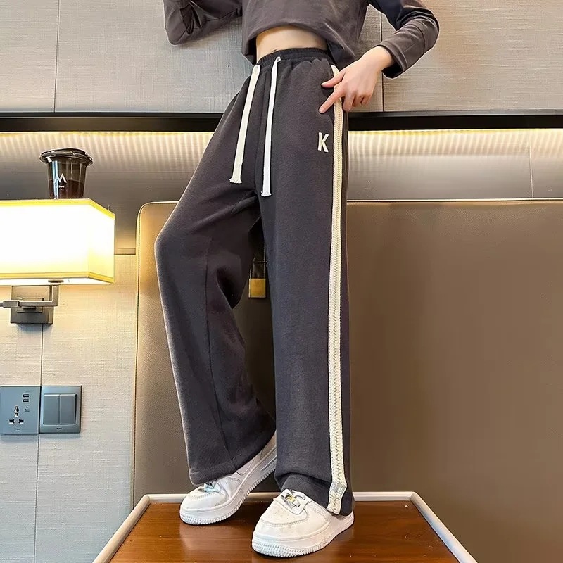 Picture of Girls' Pants Spring and Autumn Large Children's Autumn 2023 New Casual Pants Girls' Wide Leg Children's Autumn Sports Pants