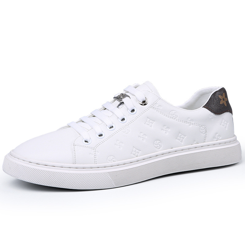 Picture of 2025 Autumn New Trendy Versatile Men's White Shoes British Style Breathable Casual Korean Style Soft Leather Sneakers Men's Trendy