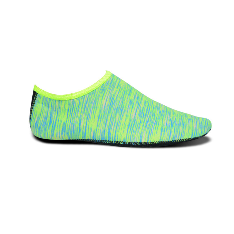 Picture of Beach Shoes for Men and Women, Diving and Snorkeling, Kidsren's Wading and River Swimming Shoes, Soft Shoes, Non-Slip, Anti-Cut, Barefoot Shoes and Socks