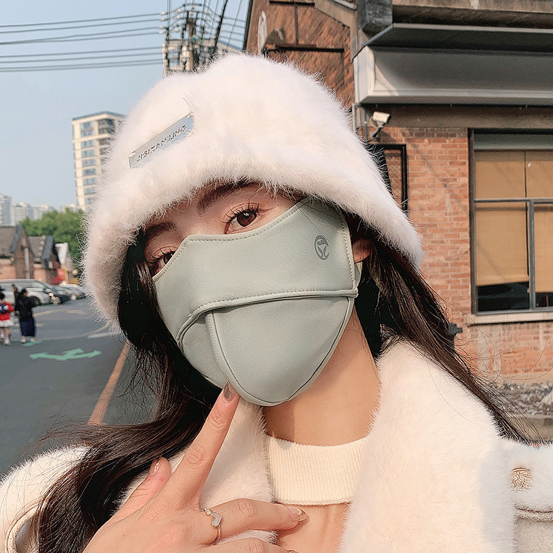 Picture of 2025 Autumn and Winter Warm Mask for Women 5D Three-Dimensional Eye Protection Fleece-Lined Soft Fishbone High-Value Cold-Proof Cycling Mask