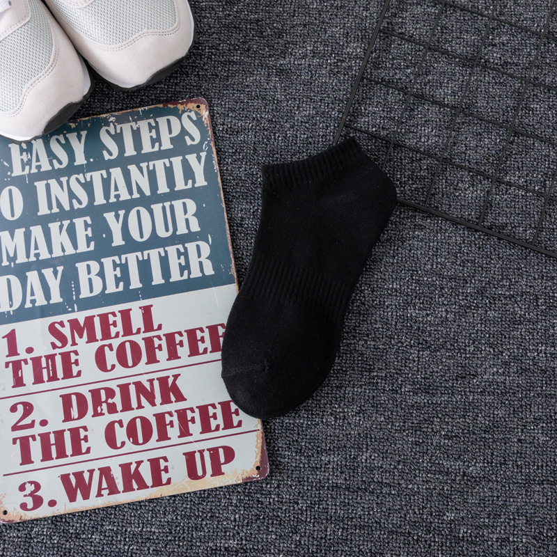 Picture of Socks New Wholesale Solid Color Mid-Calf Socks High Elastic Sports Socks Thickened Towel Bottom Black and White Men's Socks Zhuji Socks