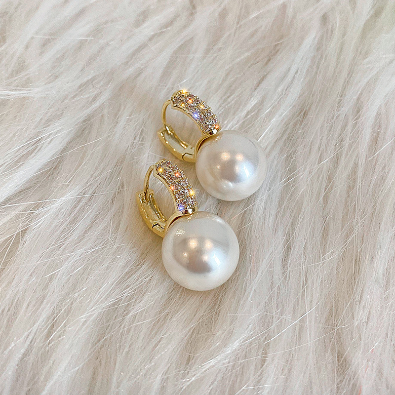 High-end Pearl Earrings Women's Elegant Korean Internet Celebrity Earrings Autumn and Winter Earrings 2021 New Fashion Elegant Earrings