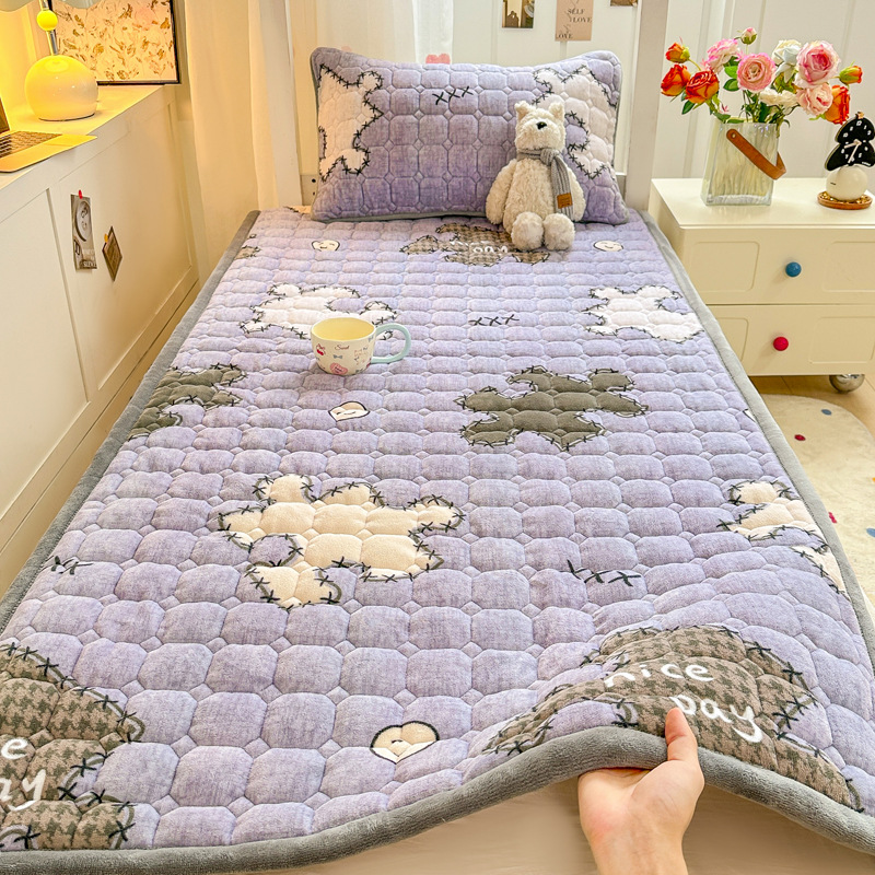 Picture of New thick milk velvet mattress student dormitory single mattress cotton bed mattress tatami warm cushion wholesale