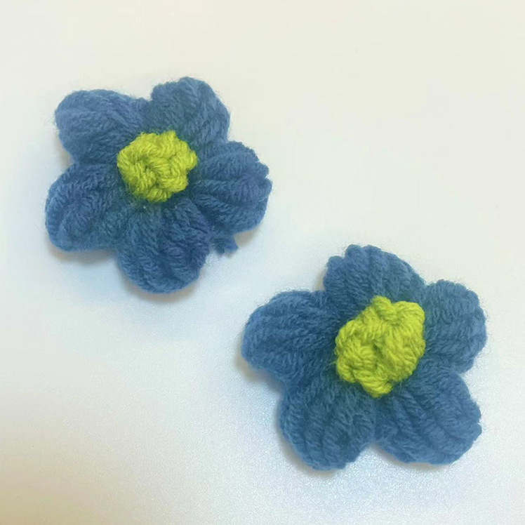 Picture of DIY Hand-Woven Wool Flowers Milk Cotton Crocheted Puff Flowers Ready-Made Clothing Accessories Accessories Manufacturer Wholesale