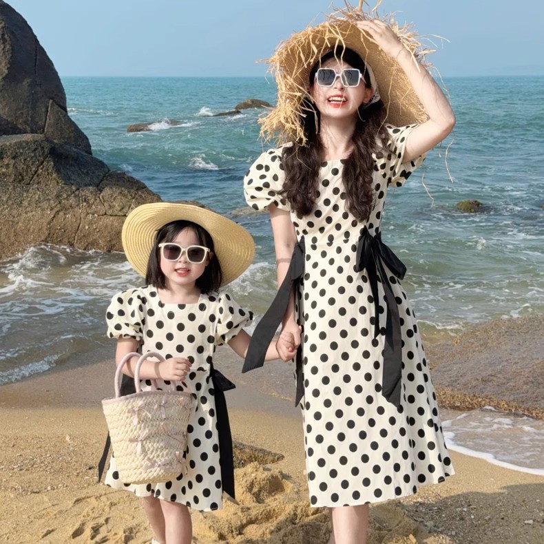 French Style Parin-Child Dress Summer New High-end Mother and Women's Dress Western Style Waist Bow Polo Dot dress Girls' Skirt