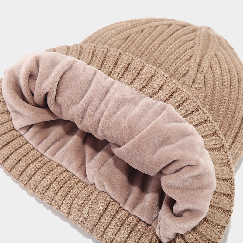 Picture of Autumn and Winter new fleece-lined warm men's hat scarf gloves cold-proof suit women's trendy thickened knitted three-piece set