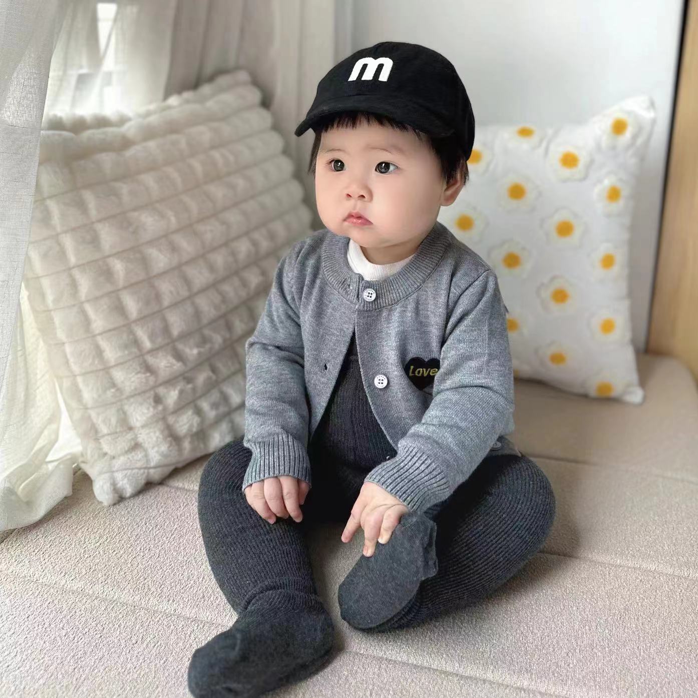 Picture of Live Supply 2025 New Children's Sweater Spring Baby Round Neck Pure Color Outwear Girls Cotton Knitted Cardigan