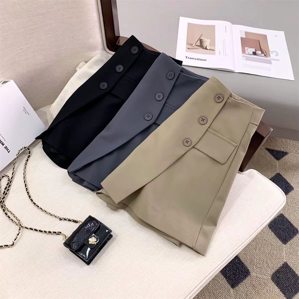 Irregular High-Waisted Suit Shorts Skirt for Women Spring & Fall 2025 New Korean Style Button Embellished A-Line Wide-Leg Skirt Pants