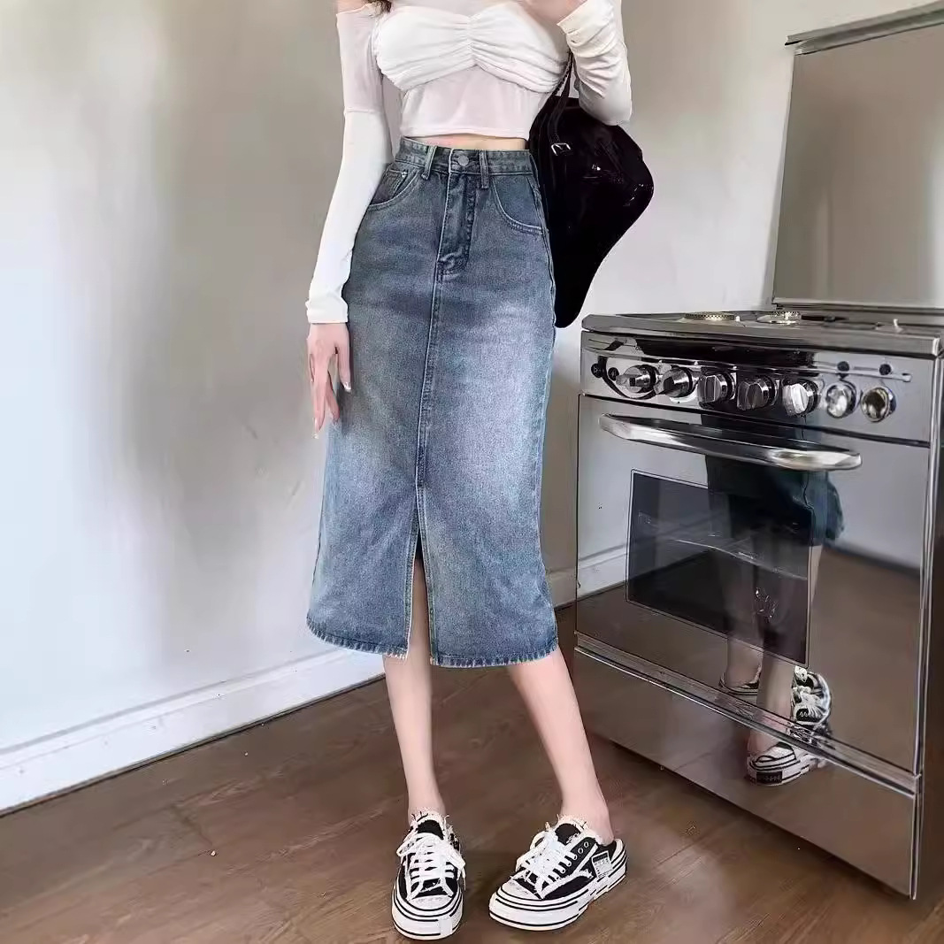 Vintage High Waist Split Mid-length Skirt Women's Summer 2024 New Slimming Denim Bag Hip A- line Skirt