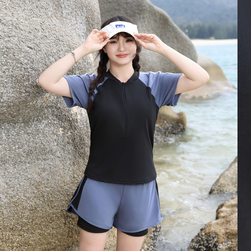 2025 New Sports Swimwear Split Conservative Belly Covering Slim plus size Students Anti-Light Boxer Swimsuit