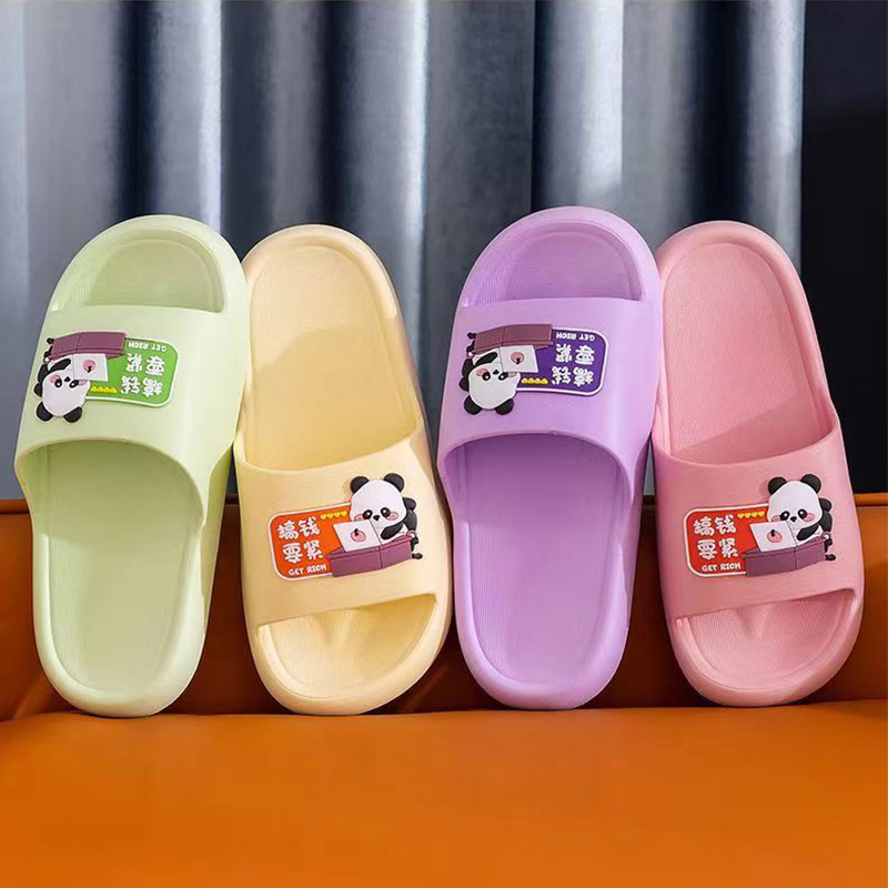 Home slippers women's thick-soled slippers summer hollow casual wear non-slip wear-resistant slippers wholesale
