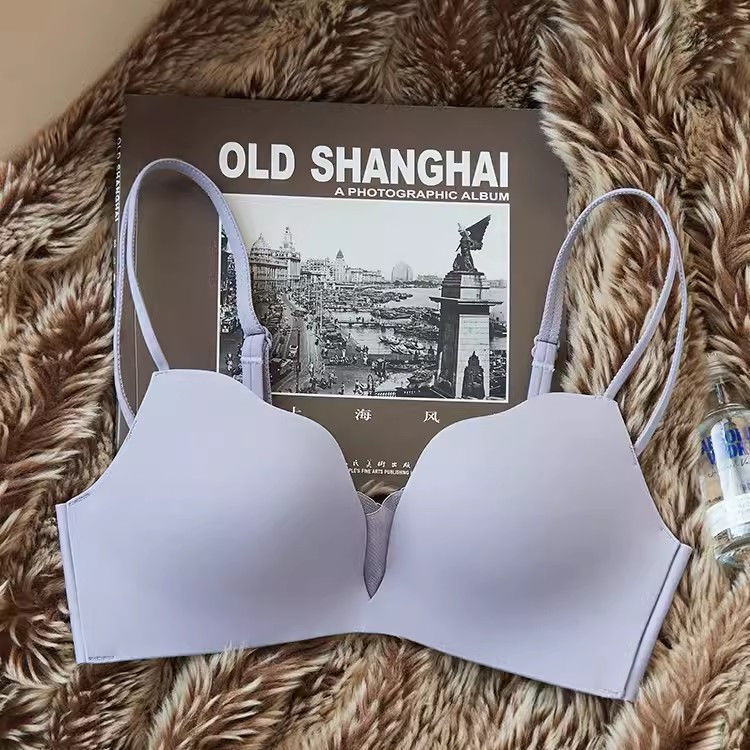 Picture of Underwire Leopard Print Bra and Panty Set for Women, Small Bra, Seamless, Thickened, Push-Up, Enhancing, Anti-Sagging Bra