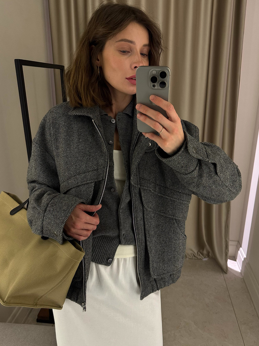 Picture of Cross-border herringbone pattern stand-up collar jacket Europe and the United States 2025 autumn/winter new zippered top with pocket loose woolen jacket