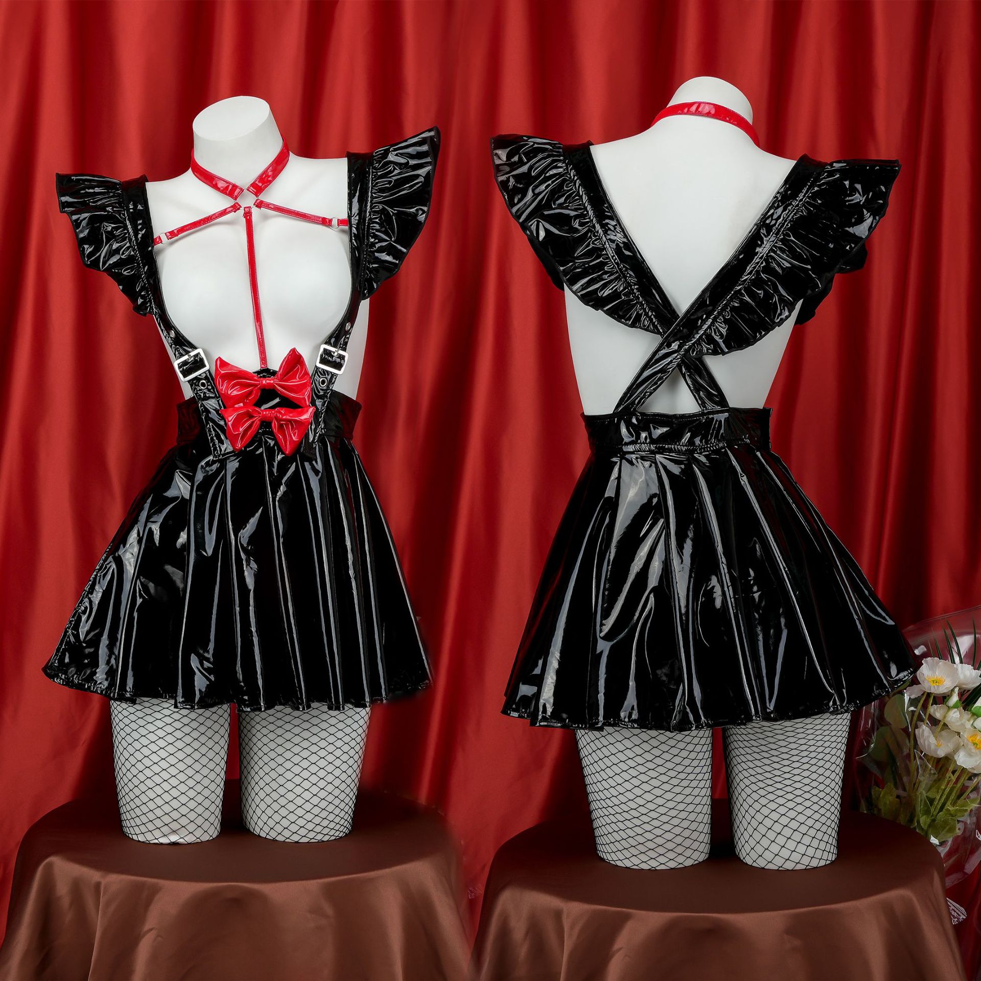 Charming patent leather open chest dress breast-exposed sexy leather skirt binding sexy lingerie nightdress pajamas C1001