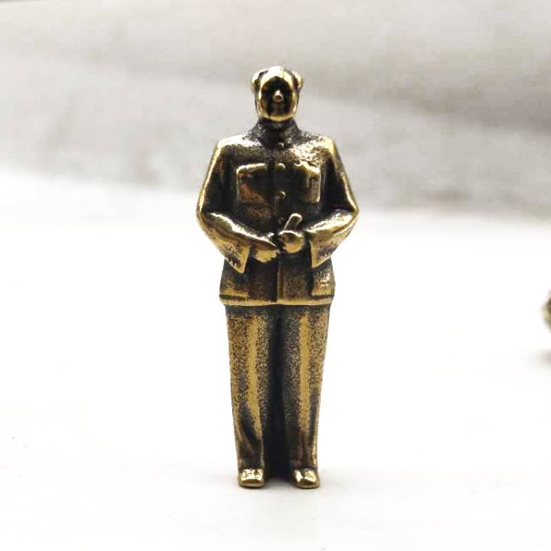 Retro Solid Brass Weiren Portrait Ornaments Maozidong Copper Ornaments Pendant Antique Copper Carving Copperware