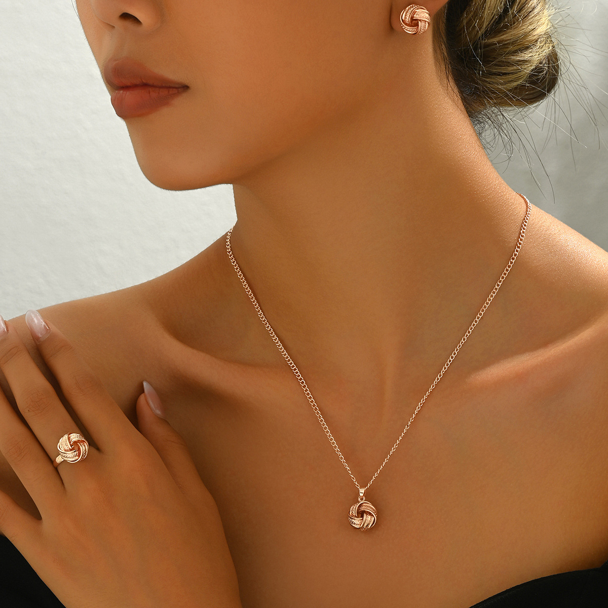 Ins Small Fresh Korean Style Korean Style Women's Ring Earrings Jewelry suit Geometric Rotating Thread Design Necklace for Women