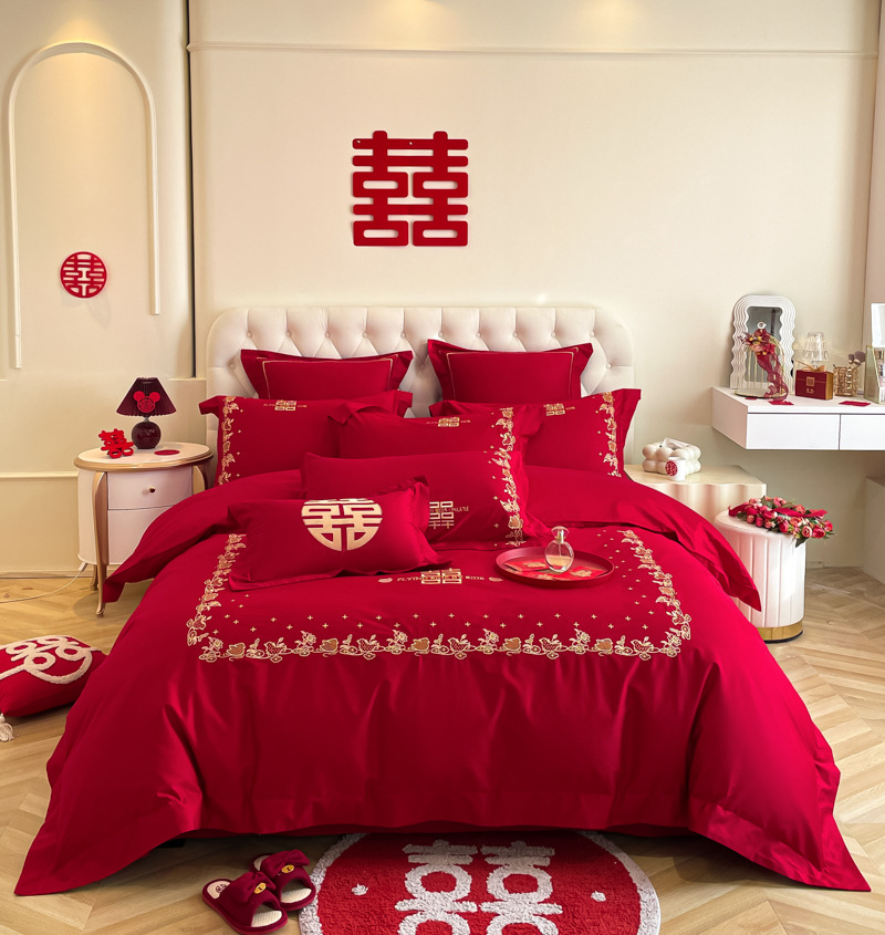 Picture of Y * J Chinese Dragon and Phoenix Embroidery Big Red Wedding Four-Piece Set Wedding Accompanying Cotton Six-Piece Bed Sheet Quilt Cover Bed