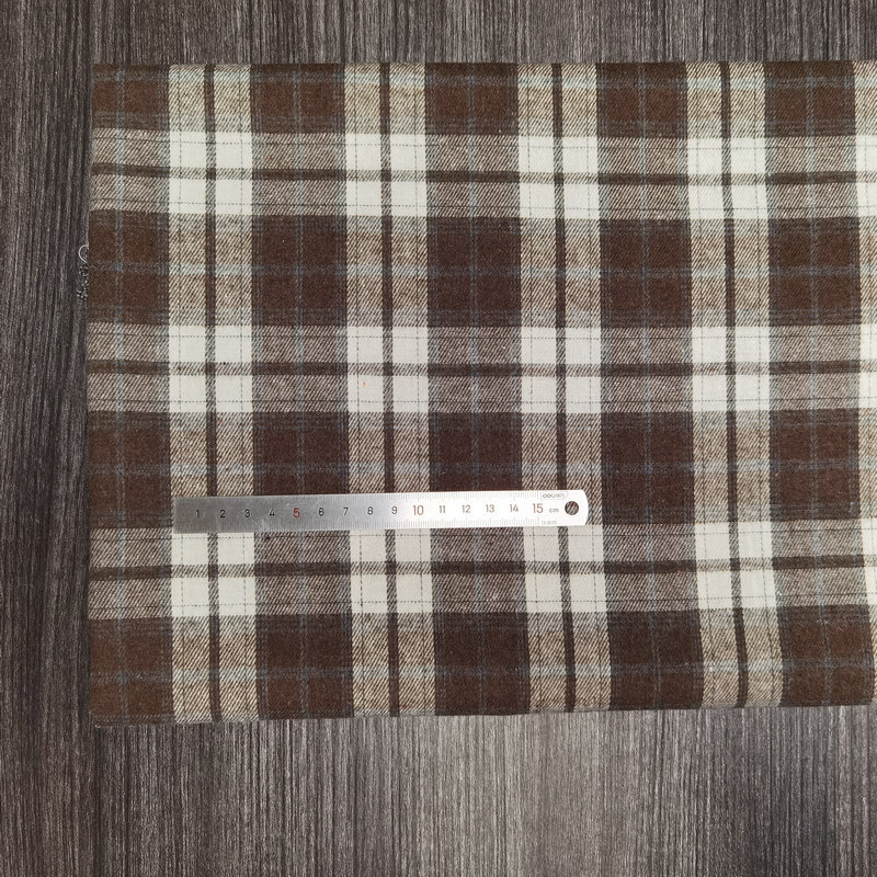 Picture of Spot twill sanding cotton plaid children's shirt plaid fabric 21 yarn-dyed flannel decorative fabric