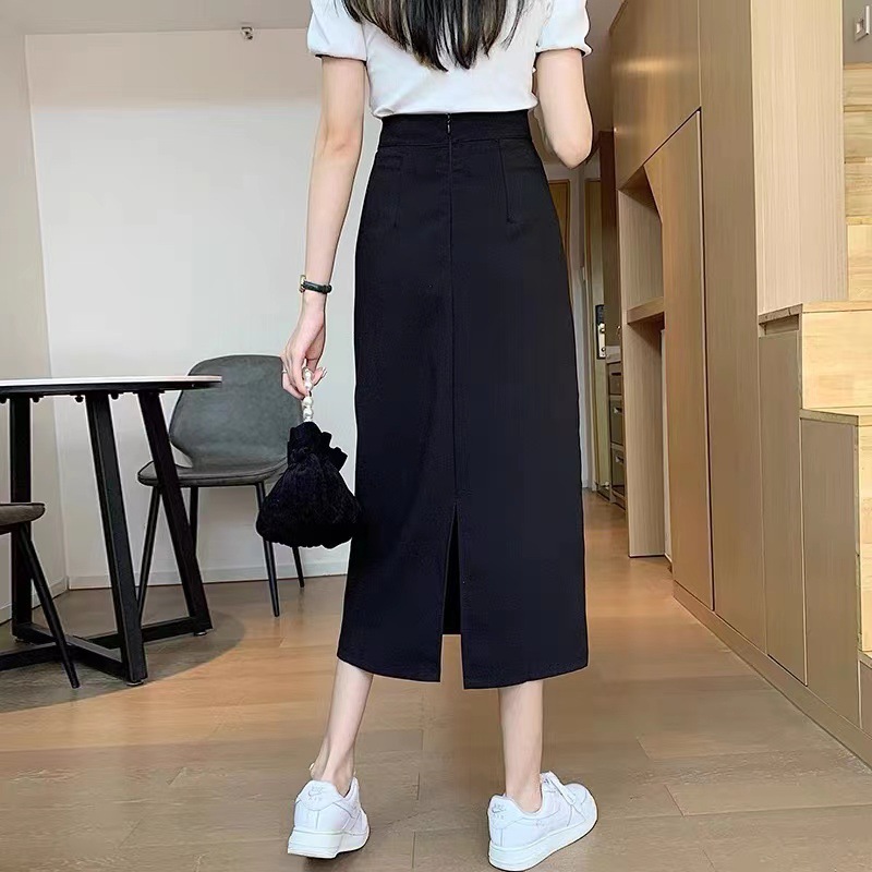 Picture of Plus Size Spring, Summer and Autumn Fat mm High-Waisted Suit Skirt for Women A-Line Slimming Look Design Slit Covering Crotch Black Skirt