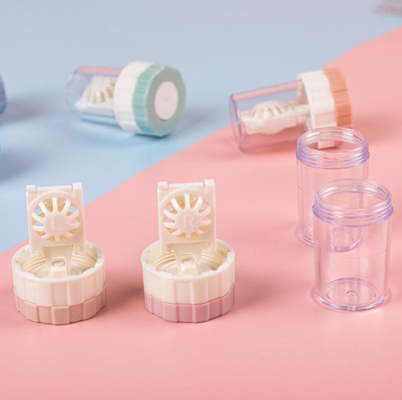 Picture of Contact Lens Cleaner Manual Rotating Contact Lens Cleaner Contact Lens Storage Box Portable Cleaning Special