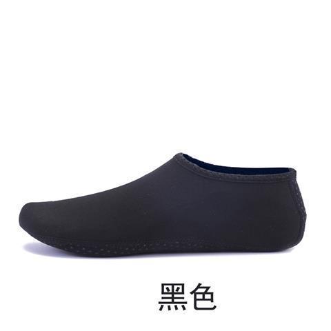 Picture of Factory direct beach shoes and socks snorkeling shoes diving equipment beach socks non-slip quick-drying swimming diving shoes