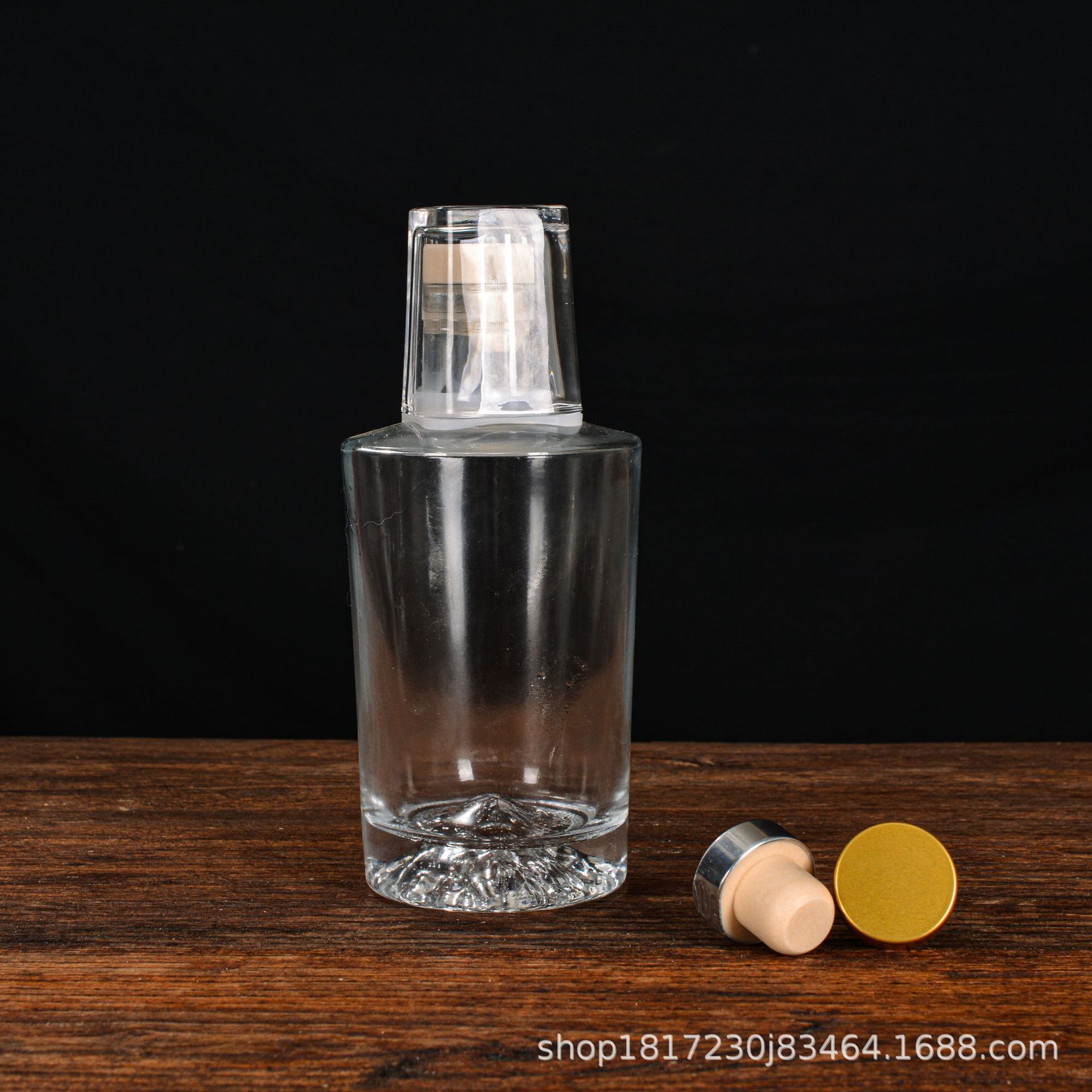Picture of Creative Style Glass Small Wine Bottle Homemade 0.1kg Empty Bottle Sub-Bottling Fruit Wine Label Glass Wine Bottle Liquor Bottle