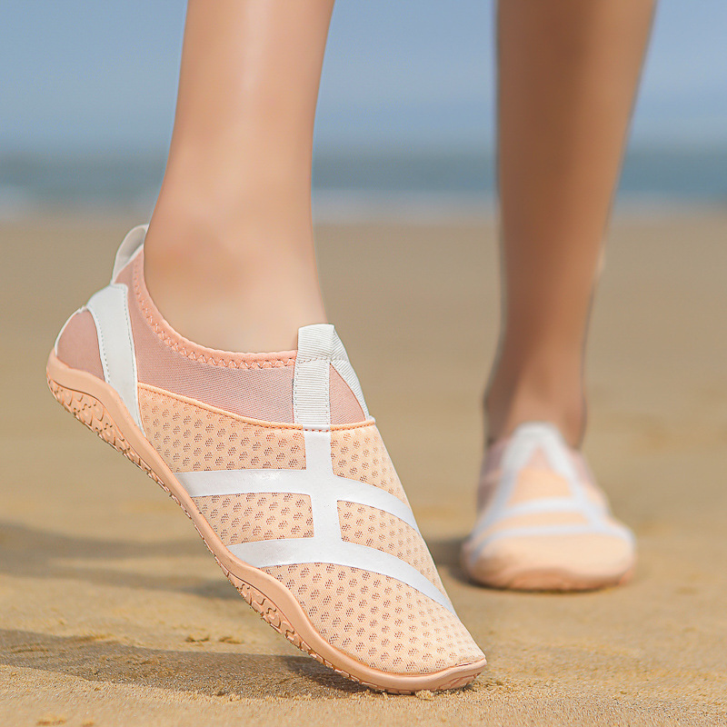 Picture of New river tracing shoes amphibious beach wading shoes for men and women running soft soles indoor fitness shoes training yoga shoes