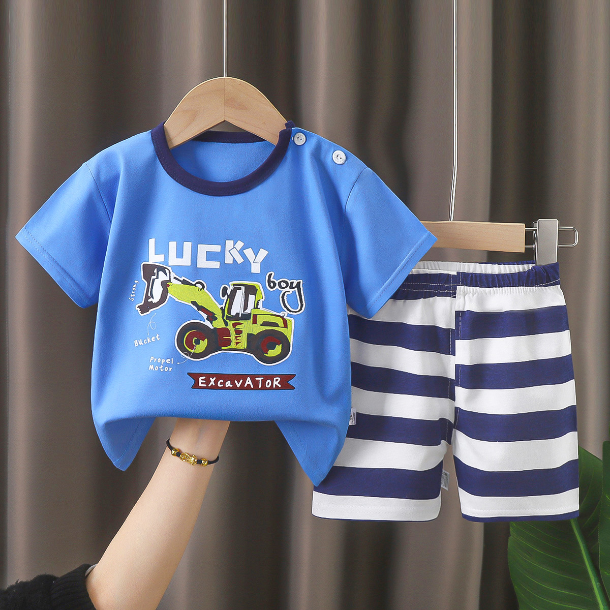 Picture of Children's Short-Sleeved Suit Pure Cotton Summer New Baby Boy Summer T-Shirt Girl Clothing Thin Kidsren's Clothing Carefully Selected