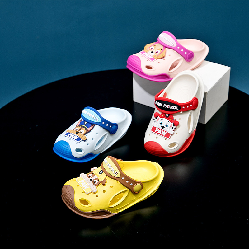 [70% discount] Wang Wang team hole shoes children's sandals non-slip cute cartoon indoor and outdoor beach shoes