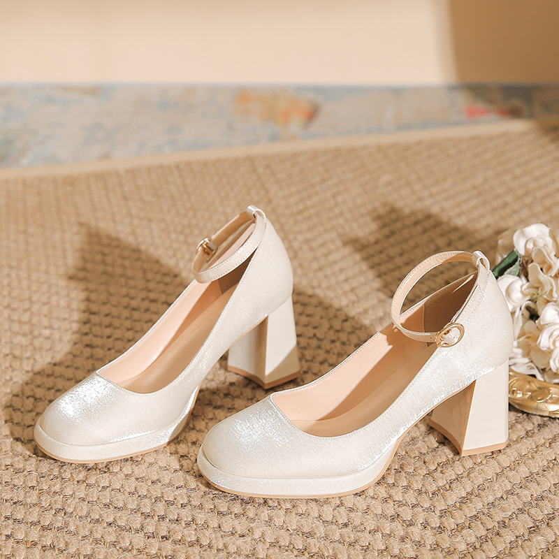 Not Tiring Feet Main Wedding Dress Wedding Shoes New Small Thick Heel Waterproof Platform High Heels Host Performance Banquet Mary Jane