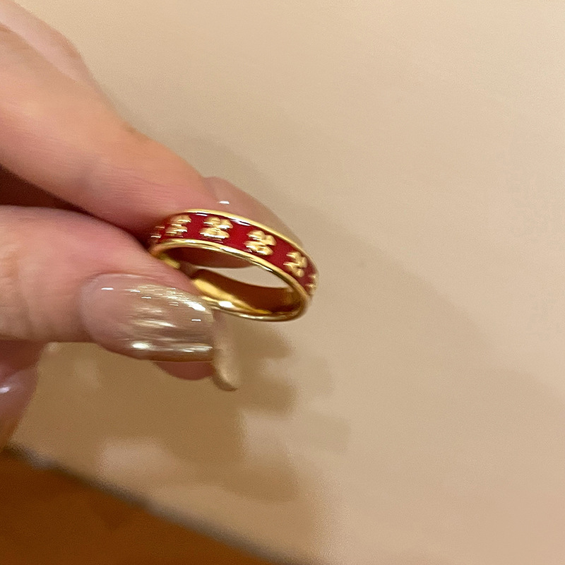 Picture of Niche Design Sense Open Glaze Zircon Ring Women's 2023 New Fashionable Simple Cold Style Finger Ring