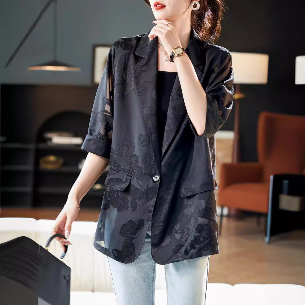Black High-End Retro Jacquard 2025 Spring and Summer Sun Protection Suit Jacket Large Size Loose Casual Thin Suit