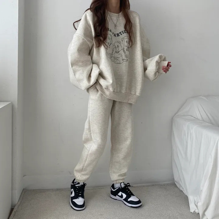 Suit women's loose slimming sportswear spring, autumn and winter Korean style fashionable western style fleece-lined casual two-piece suit ins fashion