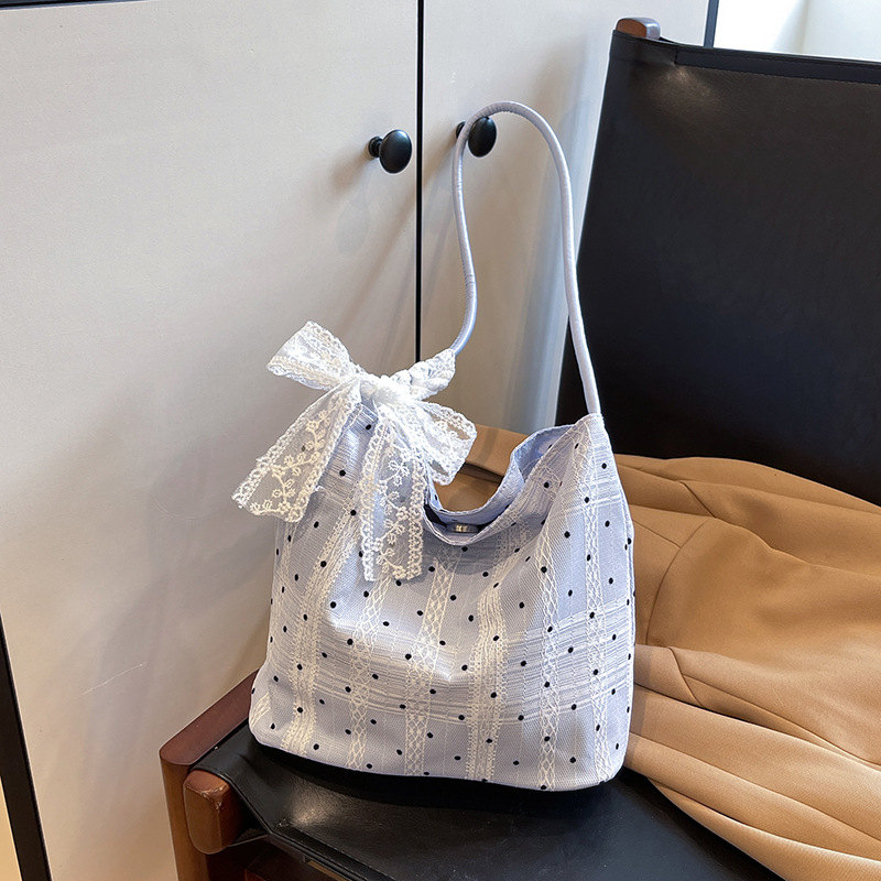 Picture of South Korea Niche Underarm Bag Women's 2024 New Fashionable Fashionable Portable Granny Bag Shoulder Delicate Small Bag