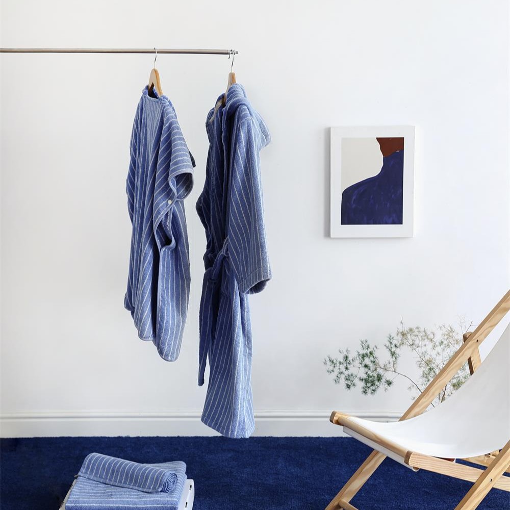 Picture of Pure Cotton Class A Combed Cotton Towel Retro Two-color Bathroom Absorbent Bath Towel Adult Bathrobe Towel Slippers