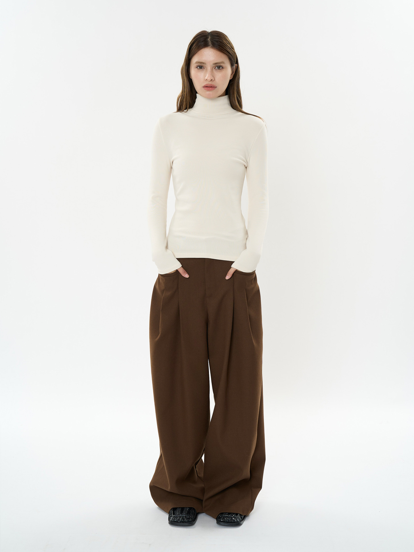 Picture of Lou Fu Winter New Korean Style Simple Fashionable High Neck fleece-lined Base T-Shirt Lightweight Warm Slim-fit Slim-fit Women's Top
